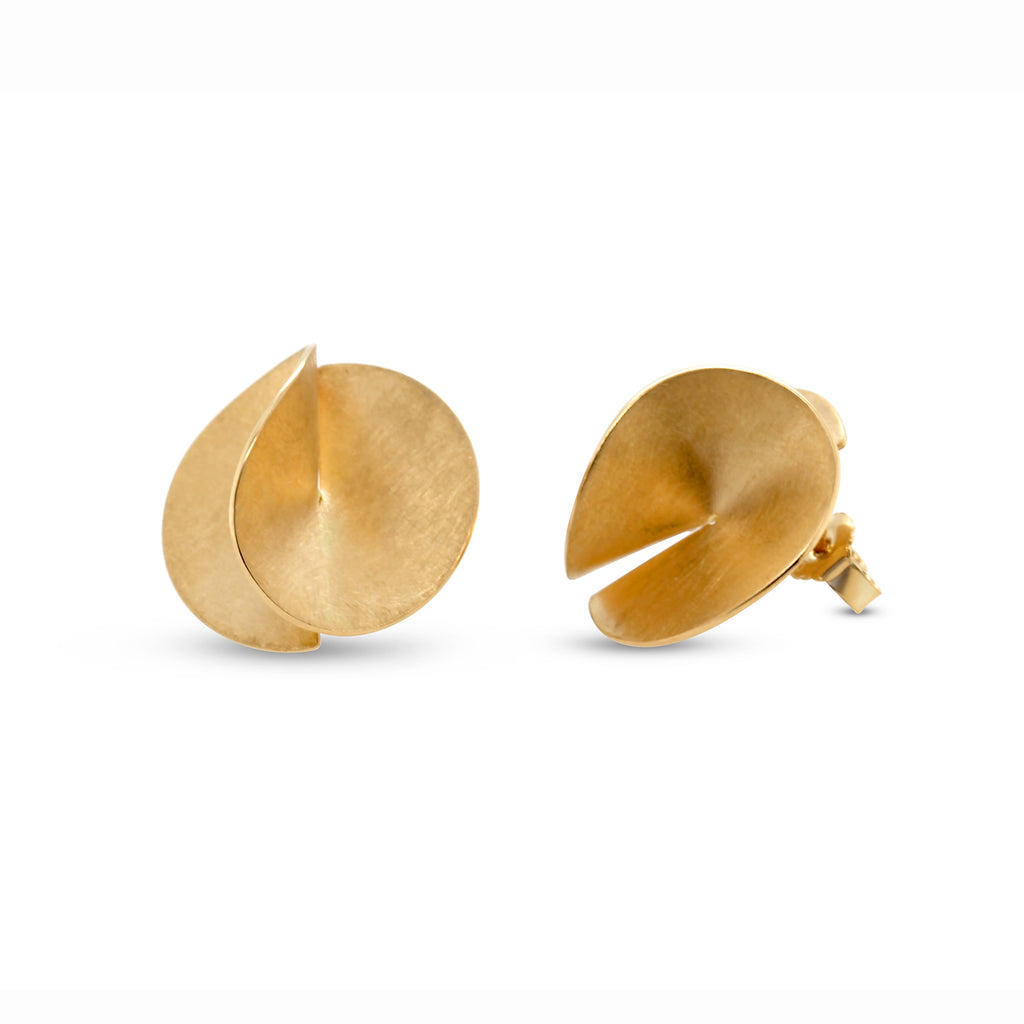 Cardillac - 18k Yellow Gold Aster Earrings - DESIGNYARD contemporary jewellery Dublin Ireland.