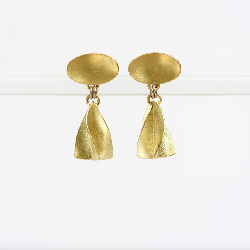 Photograph 1 of Jean Scott-Moncrieff's 18k Yellow Gold Short Twist Drop Earrings. Available on DESIGNYARD.com and in our Jewelry Store Dublin, Ireland.