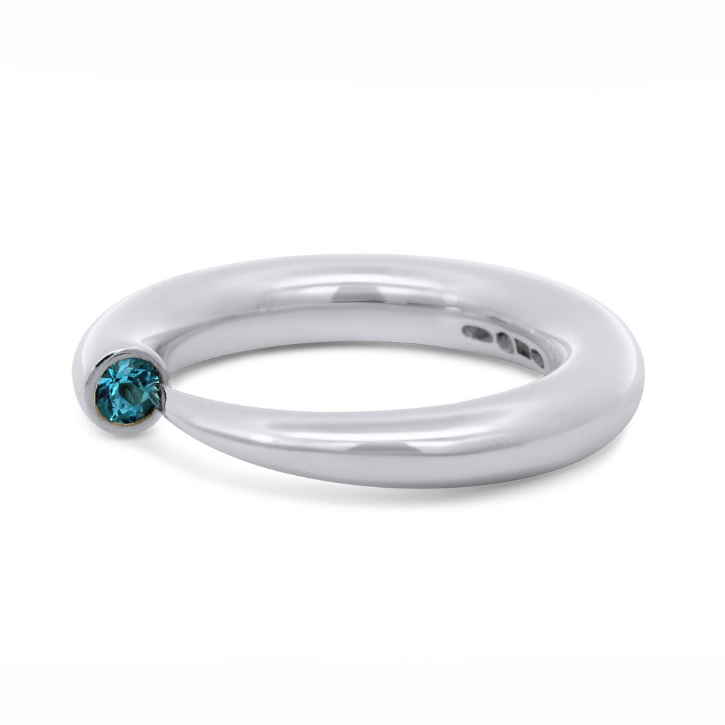 Photograph 1 of Paul Finch's Sterling Silver Tapered Blue Topaz Ring. Available on DESIGNYARD.com and in our Jewelry Store Dublin, Ireland.