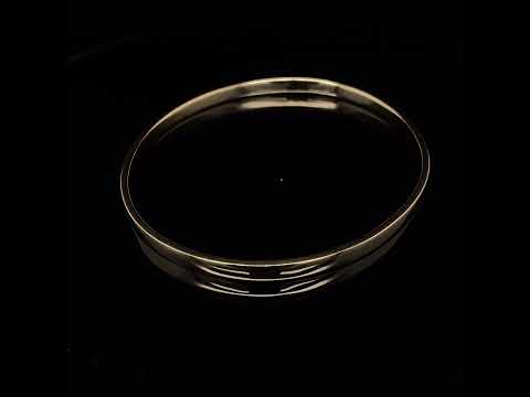 Video of Handmade 9k Yellow Gold Flat Bangle. Available on DESIGNYARD.com and in our Jewelry Store Dublin, Ireland.