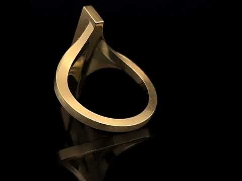 Video of Bola Lyon's 18k Yellow Gold Diamond Span Statement Ring. Available on DESIGNYARD.com and in our Jewelry Store Dublin, Ireland.