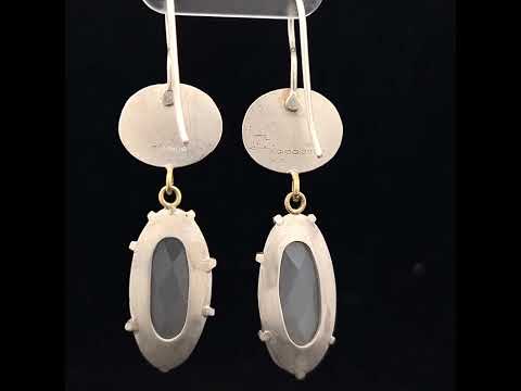 Video of Catherine Mannheim's 18k Yellow Gold Silver Citrine Moonstone Drop Earrings. Available on DESIGNYARD.com and in our Jewelry Store Dublin, Ireland.