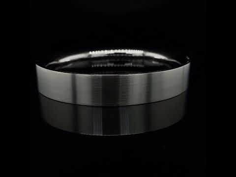 Video of Henrich & Denzel Contemporary Platinum Cascadem Diamond Bangle. Available on DESIGNYARD.com and in our Jewellery Shop Dublin, Ireland.