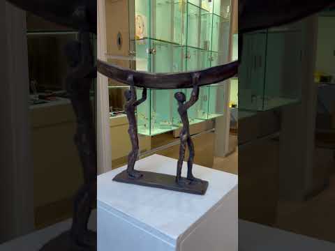 Video of Clodagh Redden's Bronze Two Man Boat Sculpture. Available on DESIGNYARD.com and in our Gallery Dublin, Ireland.