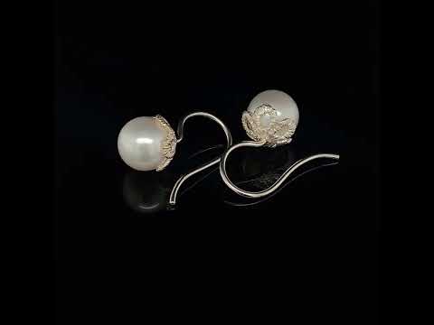 Brigitte Adolph - Sterling Silver Frau Luna Pearl Drop handmade dainty Earrings - DESIGNYARD no 1 for contemporary jewellery Dublin Ireland.