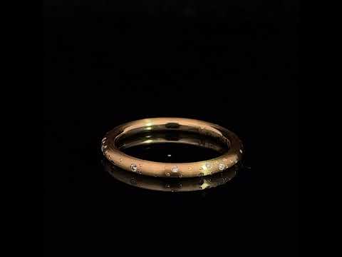 Video of Meister's Contemporary 18k Rose Gold Mini Constellation Diamond Ring. Available on DESIGNYARD.com and in our Jewellery Shop Dublin, Ireland. Free Worldwide Shipping with DHL.