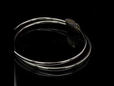 Video of Heather O'Connor's Contemporary Silver Double Pillow Bracelet. Available on DESIGNYARD.com and in our Jewelry Store Dublin, Ireland.