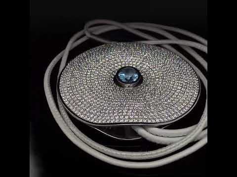 Video 2 of Henrich & Denzel's Contemporary Platinum Diamond Aquamarine Discus Necklace. Available on DESIGNYARD.com and in our Jewellery Shop Dublin, Ireland.