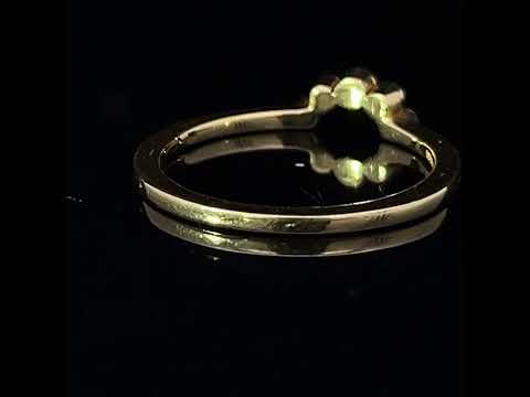 Video of Flora Bhattachary's 18k Yellow Gold Chandri Arc Wedding Ring. Available on DESIGNYARD.com and in our Jewelry Store Dublin, Ireland. 