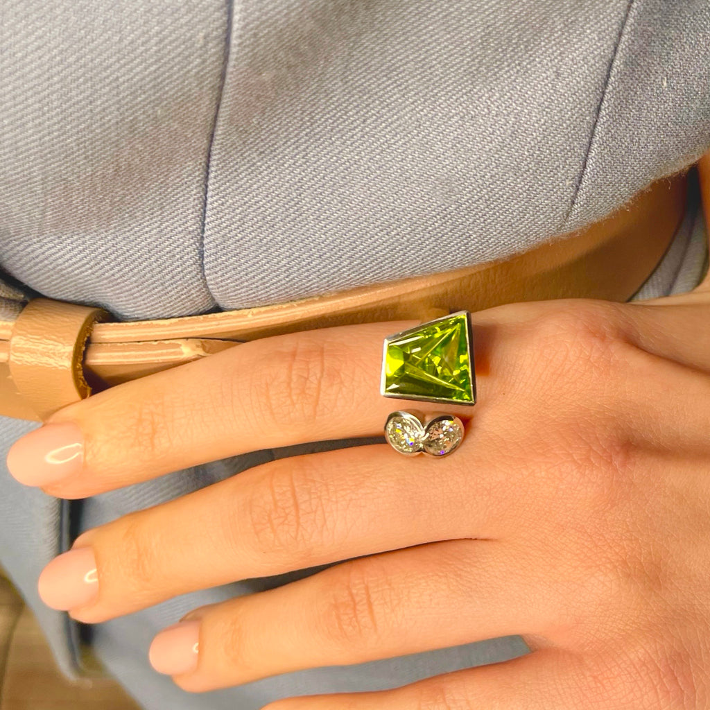 Photograph 1 of Sam Lafford's Contemporary 18k Yellow Gold Peridot Diamond Shamwari Statement Ring. Available on DESIGNYARD.com and in our Jewellery Shop Dublin, Ireland. Free Worldwide Shipping with DHL.