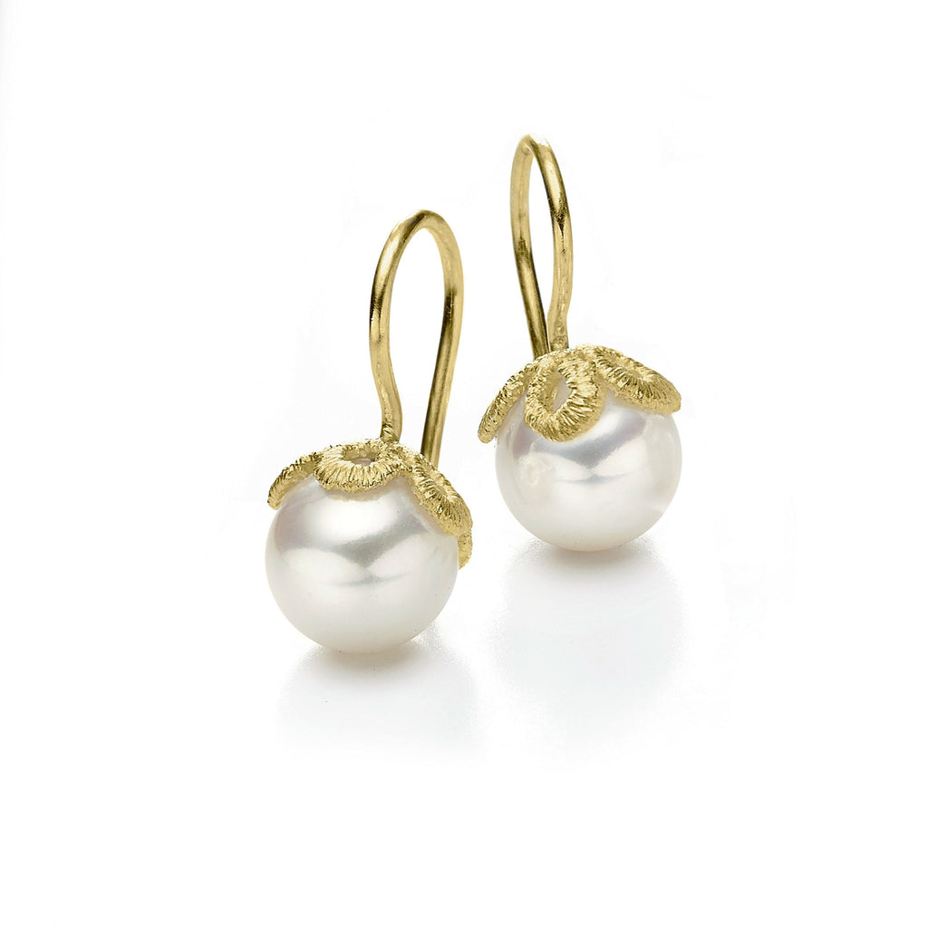 Brigitte Adolph - 18k Yellow Gold Freshwater Pearl Frau Luna unique handmade statement Earrings - DESIGNYARD no 1 for contemporary jewellery Dublin Ireland.